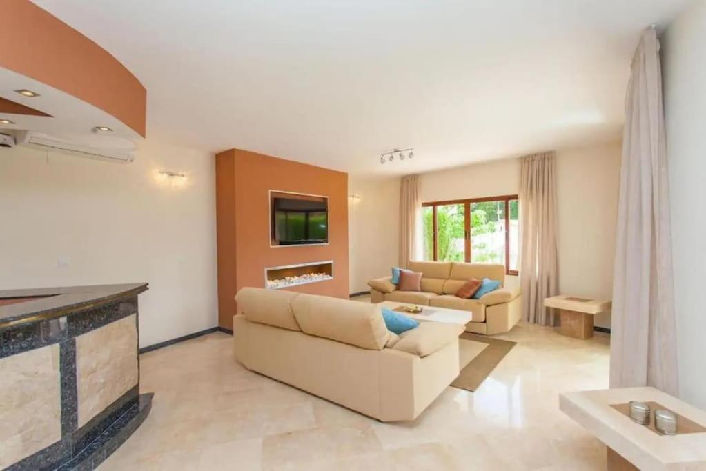 Summer Offers! Fabulous Luxury Villa Near The Beach Sleeps 8 Benalmádena Exterior foto